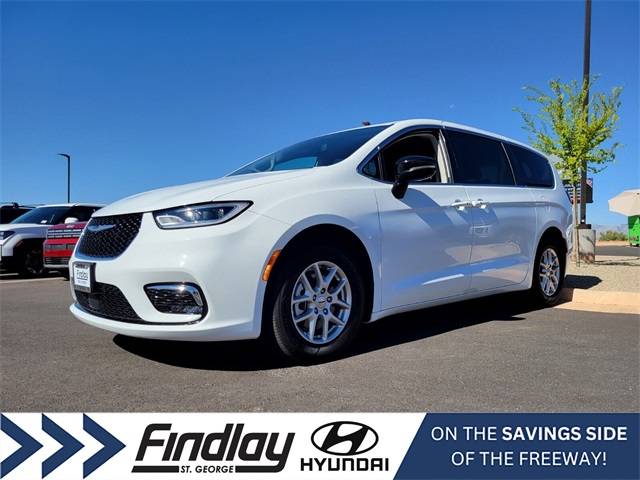 2024 Chrysler Pacifica Touring L — Minivan — 31,729 mi — Washington, UT