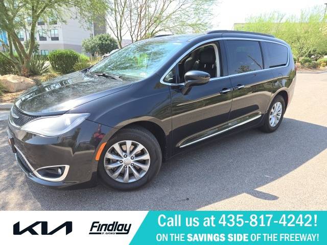 2017 Chrysler Pacifica Touring L — Minivan — 118,765 mi — St. George, UT