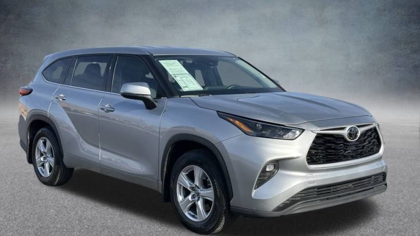 2022 Toyota Highlander LE — SUV — 68,214 mi — Bullhead City, AZ