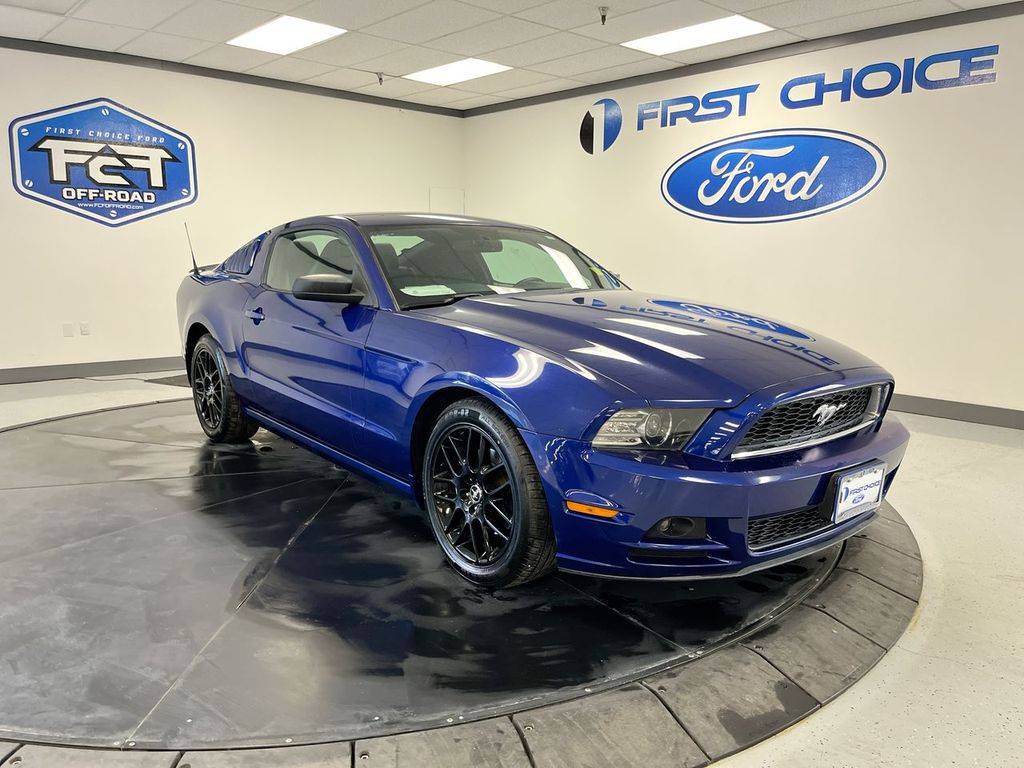 2014 Ford Mustang V6