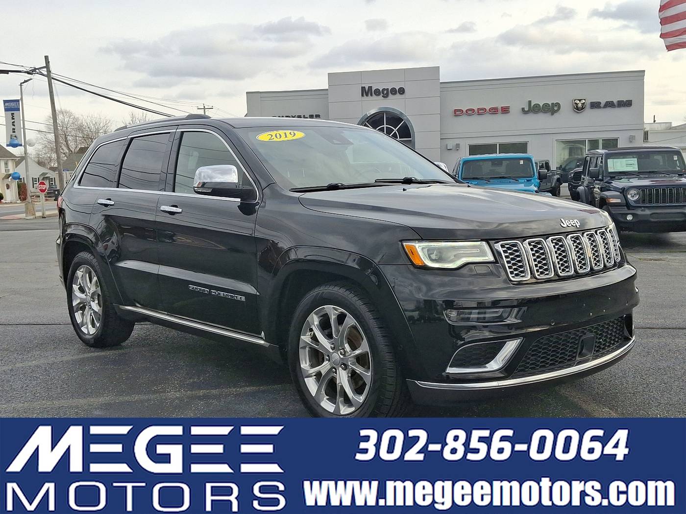 2019 Jeep Grand Cherokee Summit — SUV — 93,223 mi — Georgetown, DE