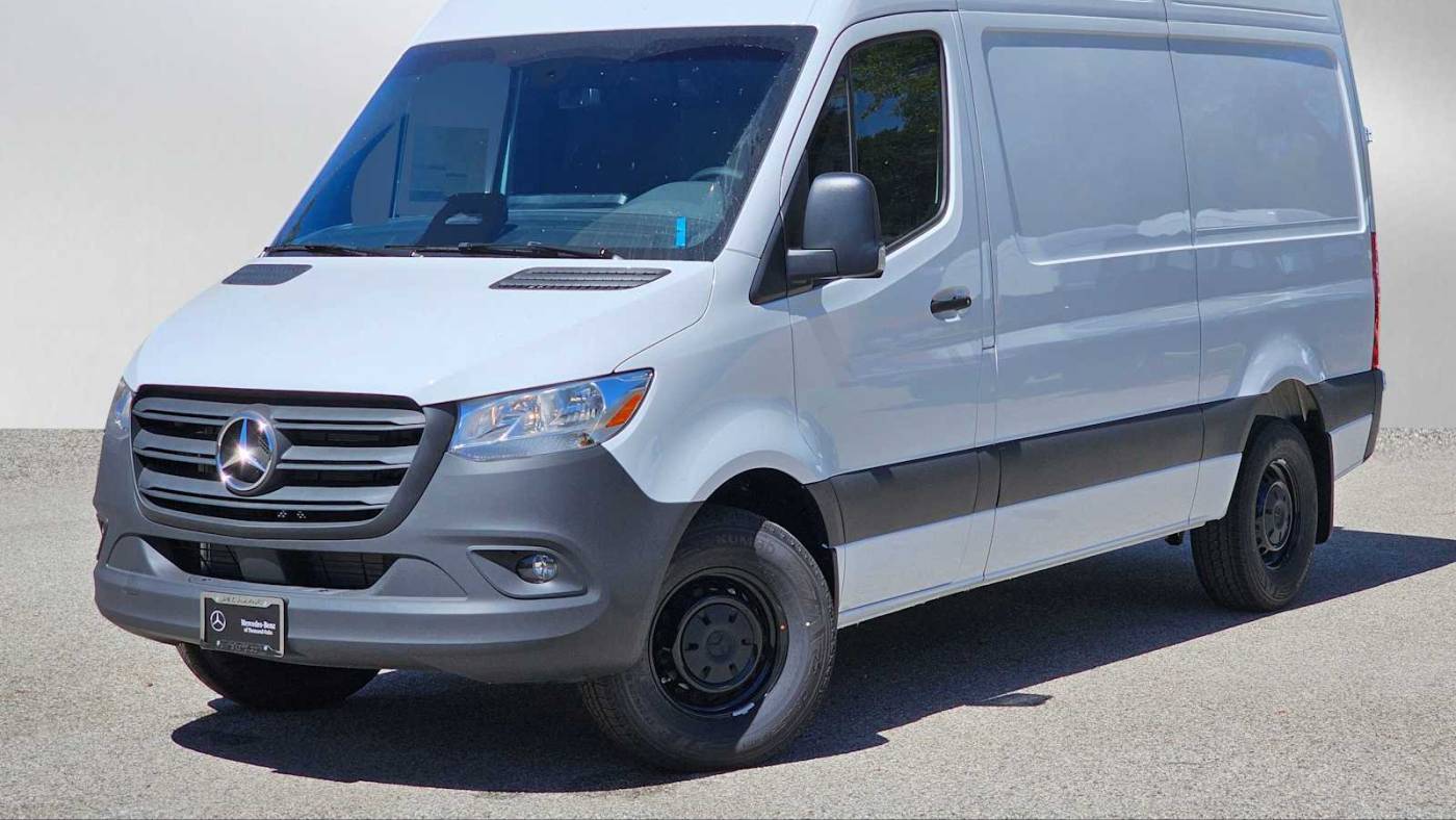 2025 Mercedes-Benz Sprinter Cargo Van 2500 — Cargo Van — 5,379 mi — Thousand Oaks, CA