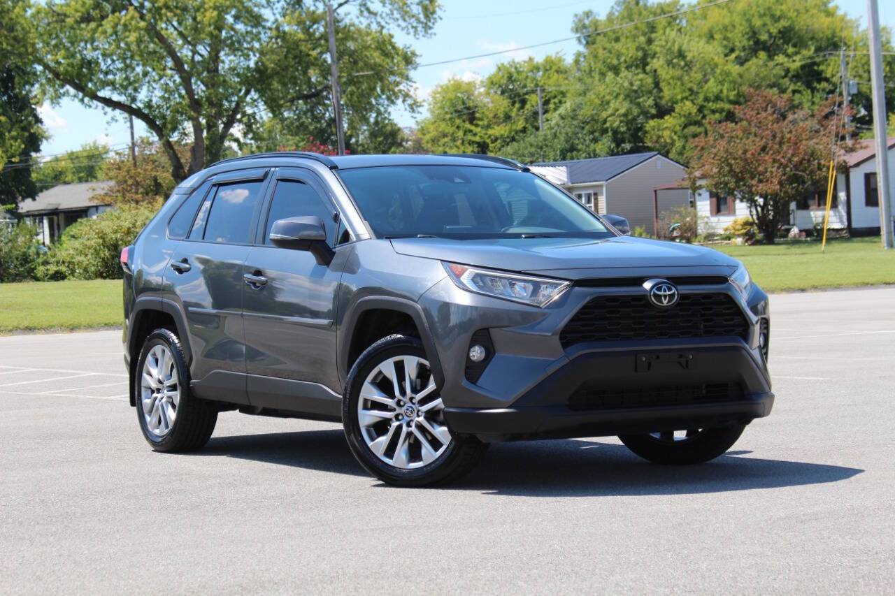 2019 Toyota RAV4 XLE Premium