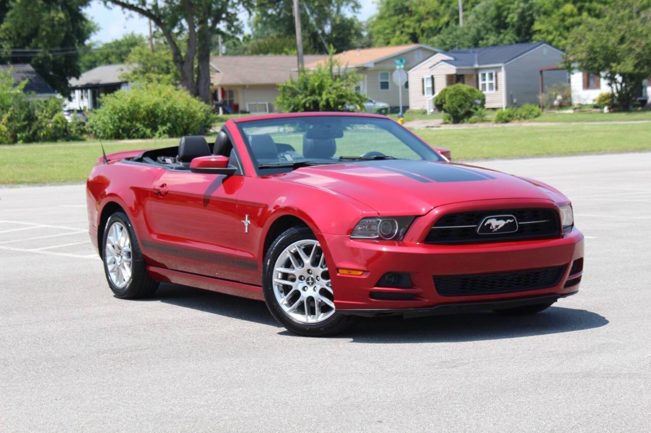 2013 Ford Mustang V6 Premium — Convertible — 87,836 mi — Maryville, TN