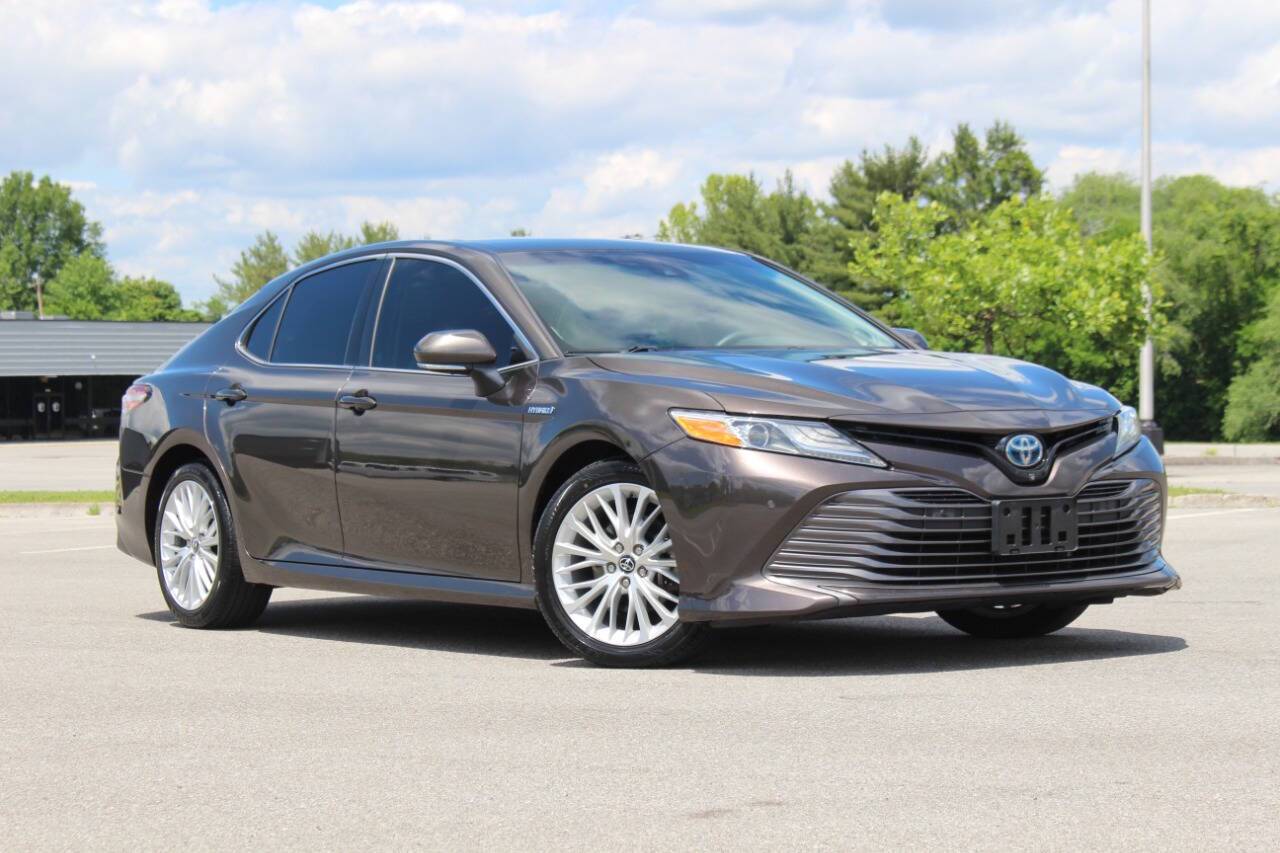 2018 Toyota Camry Hybrid XLE — Sedan — 150,606 mi — Maryville, TN