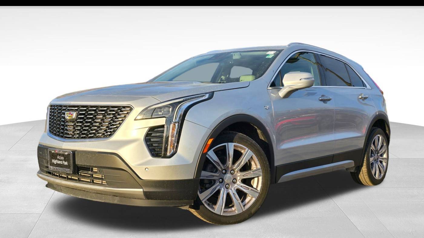 2021 Cadillac XT4 Premium Luxury — SUV — 45,078 mi — Highland Park, IL