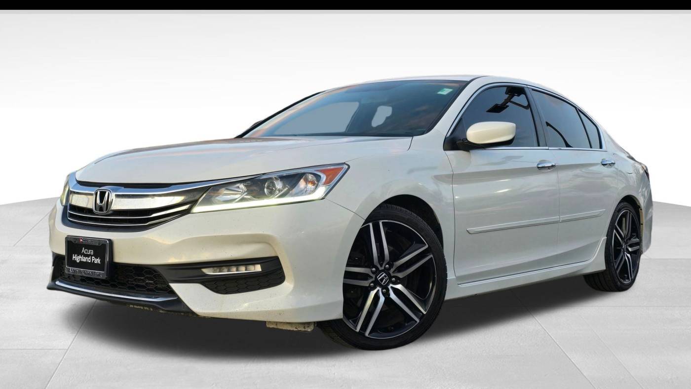 2017 Honda Accord Sport — Sedan — 163,305 mi — Highland Park, IL