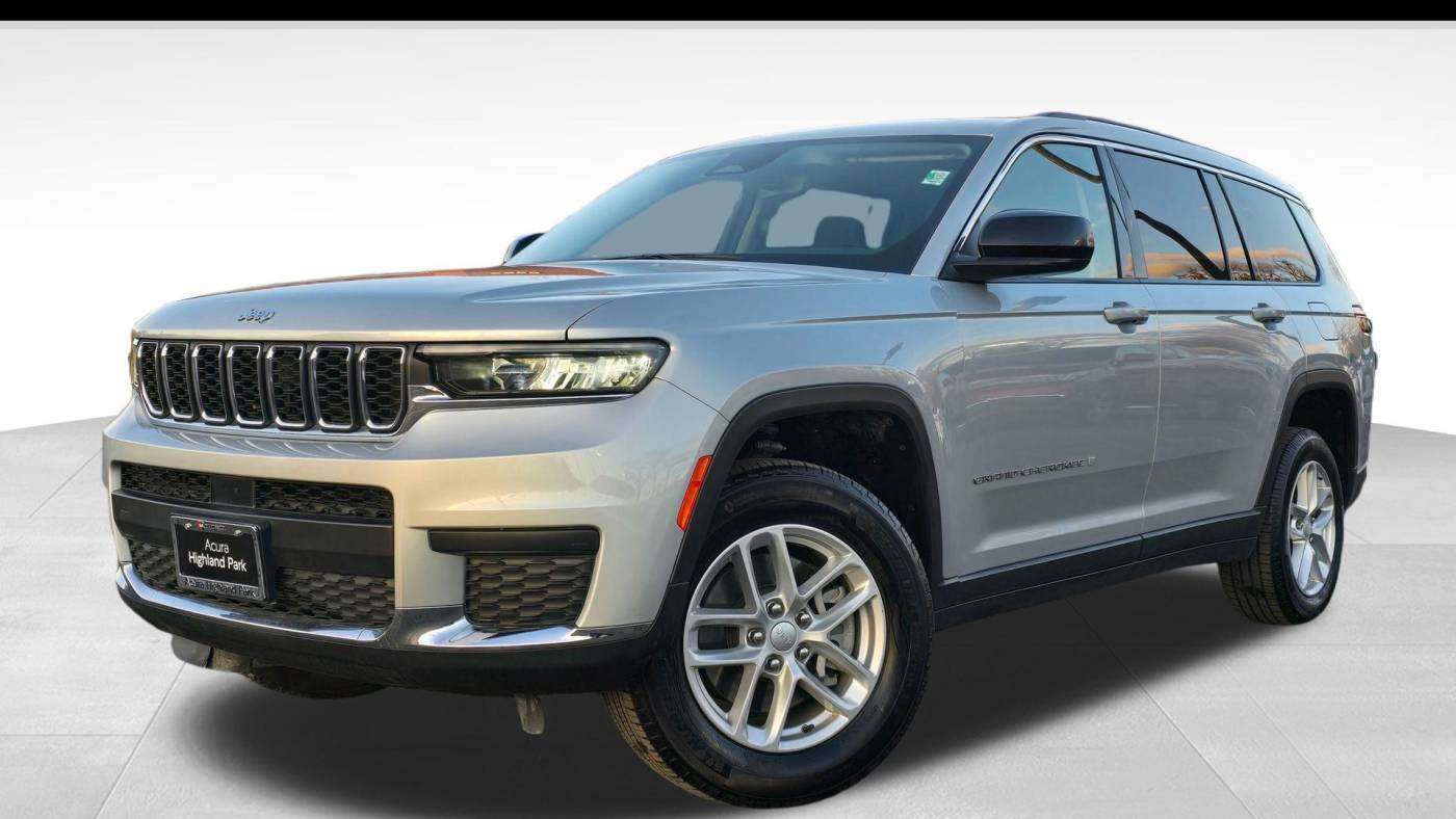 2023 Jeep Grand Cherokee Laredo — SUV — 19,029 mi — Highland Park, IL