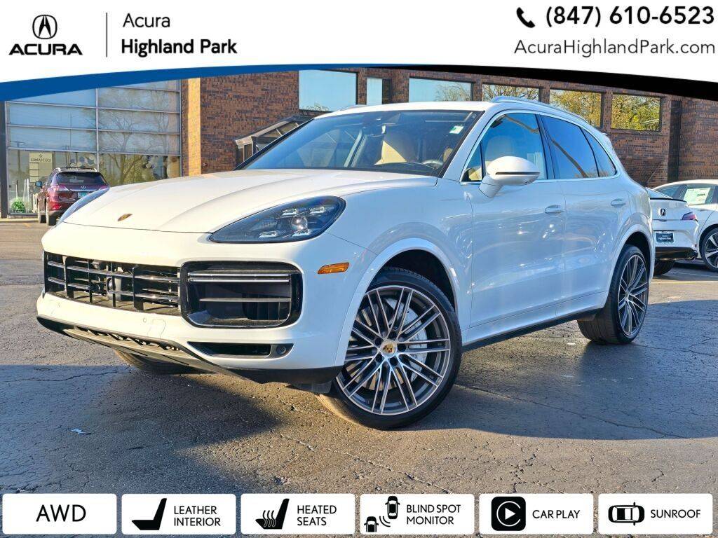 2022 Porsche Cayenne Turbo — SUV — 26,185 mi — Highland Park, IL