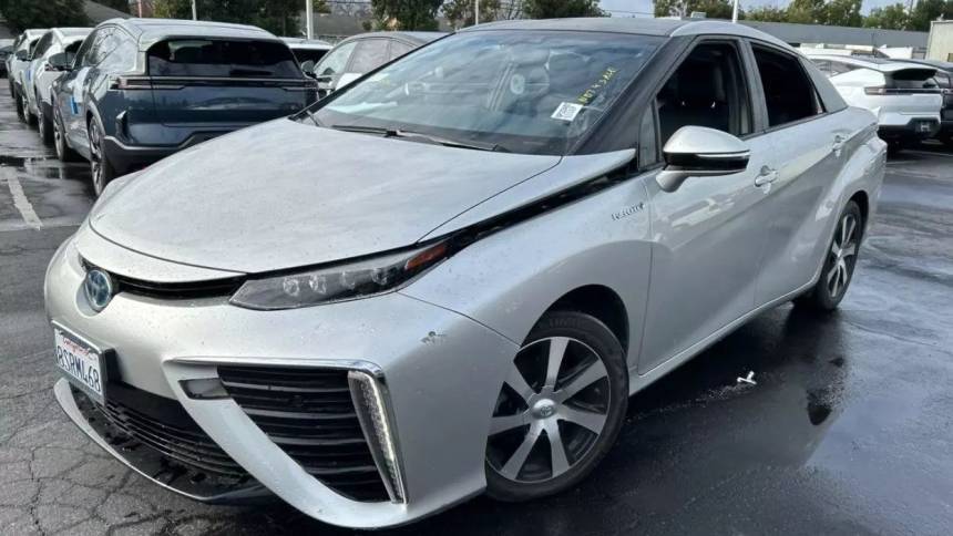 2016 Toyota Mirai Base — Sedan — 44,147 mi — Thousand Oaks, CA