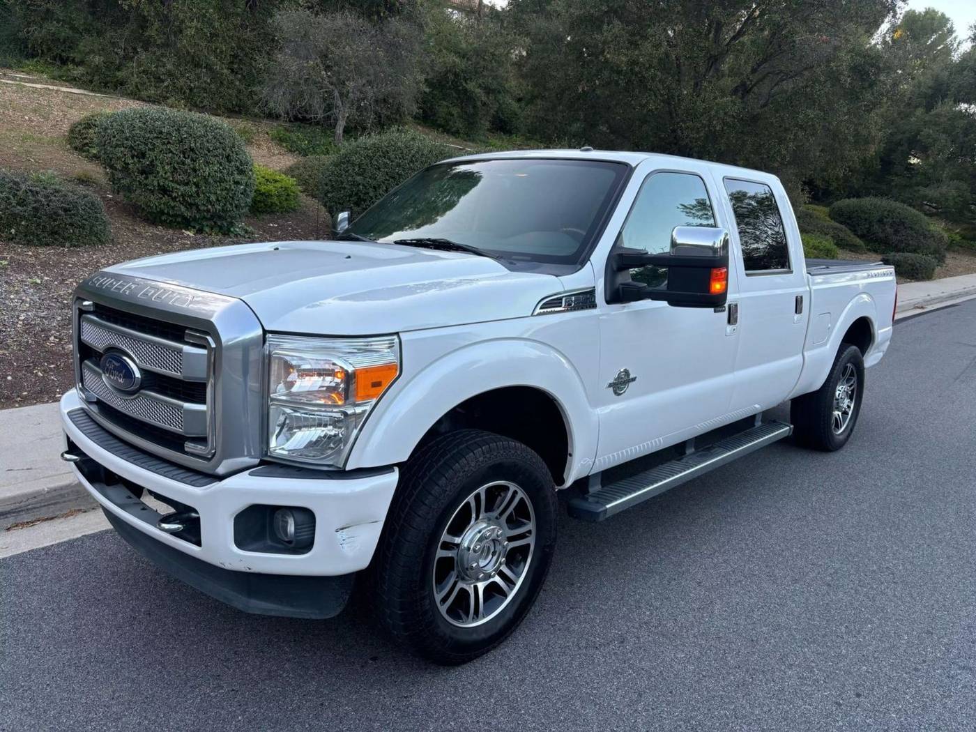 2014 Ford Super Duty F-250 Platinum — Pickup Truck — 74,713 mi — Thousand Oaks, CA