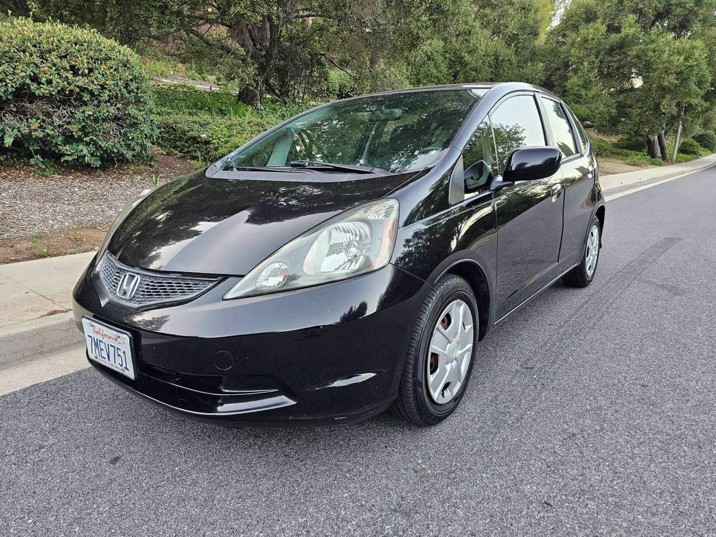 2012 Honda Fit Base — Hatchback — 97,314 mi — Thousand Oaks, CA