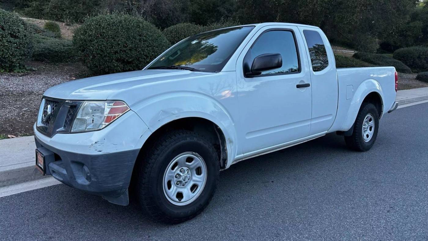 2016 Nissan Frontier S — Pickup Truck — 85,803 mi — Thousand Oaks, CA