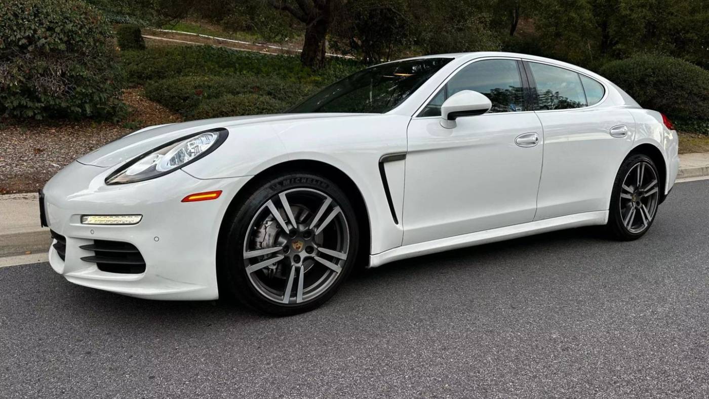 2015 Porsche Panamera S — Sedan — 105,000 mi — Thousand Oaks, CA