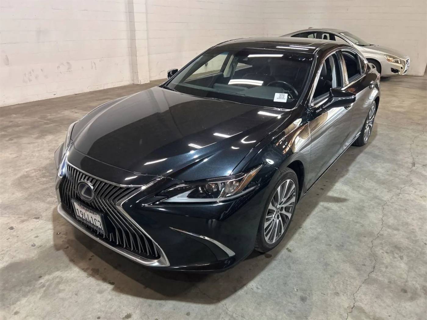 2020 Lexus ES ES 300h — Sedan — 119,915 mi — Thousand Oaks, CA