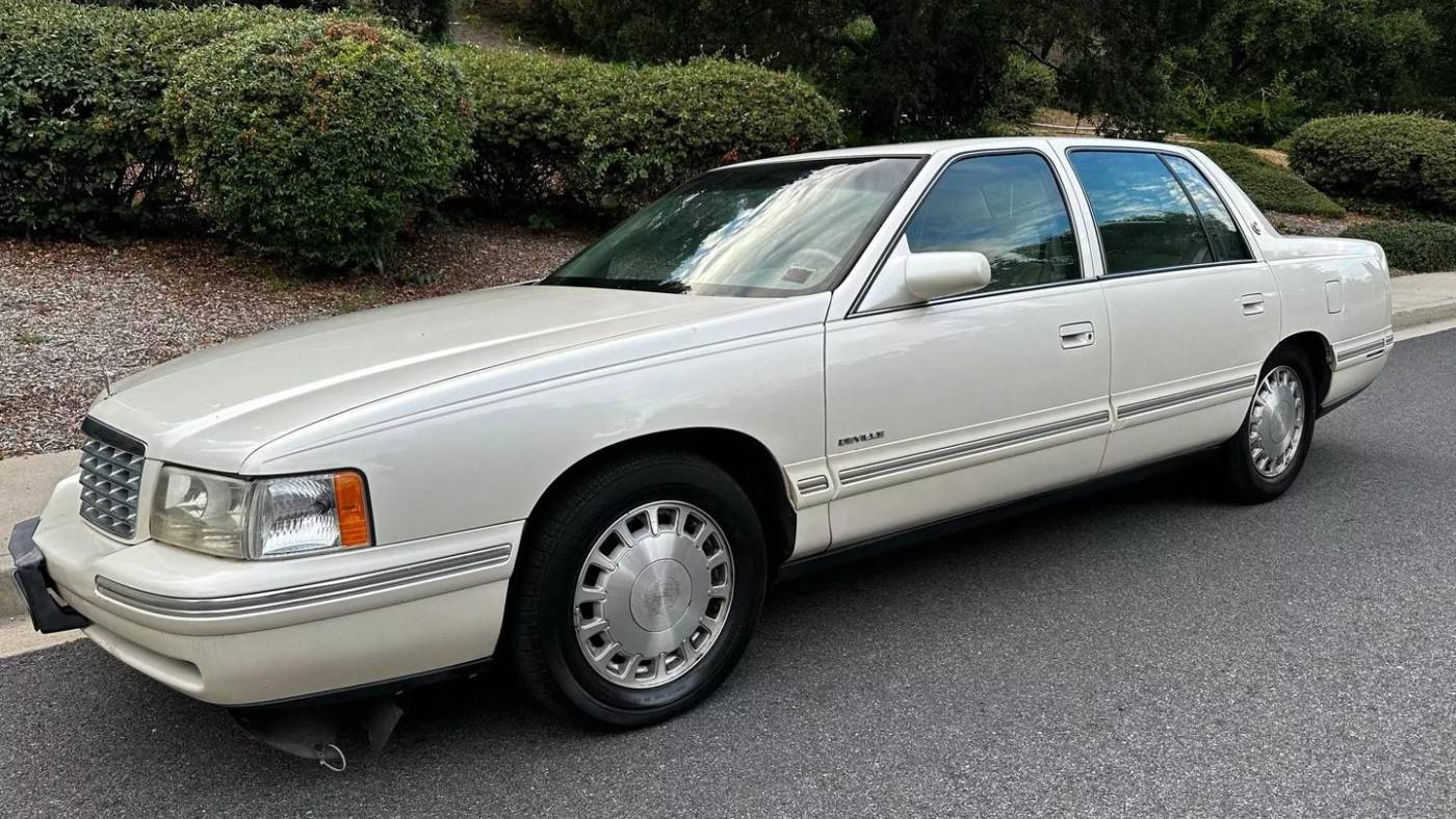 Used Cadillacs Under 5,000 for Sale Near Me TrueCar