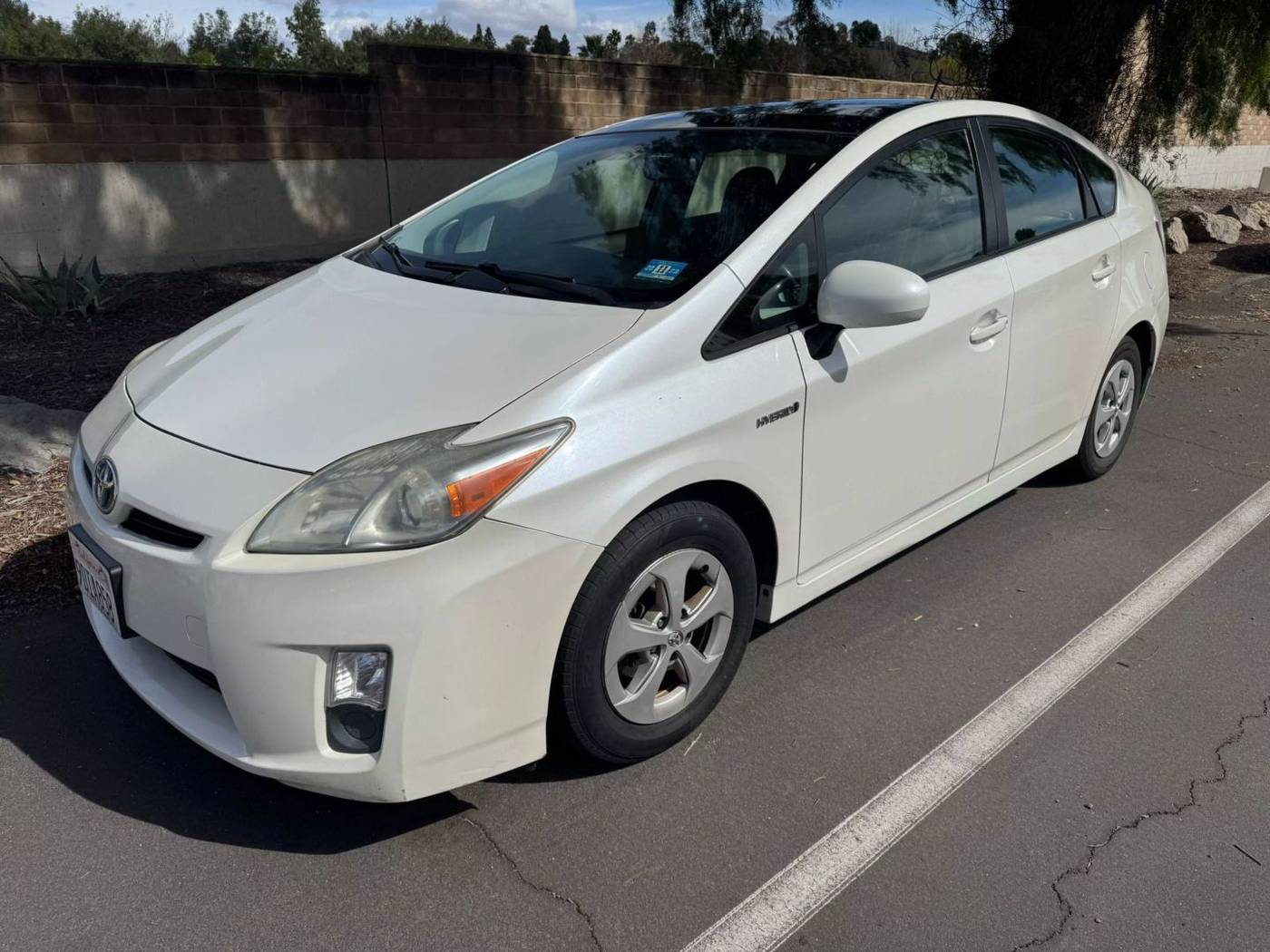 2011 Toyota Prius Four — Sedan — 150,382 mi — Thousand Oaks, CA
