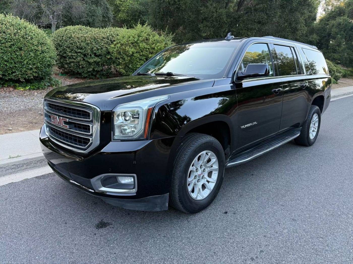 2019 GMC Yukon SLT — SUV — 77,122 mi — Thousand Oaks, CA