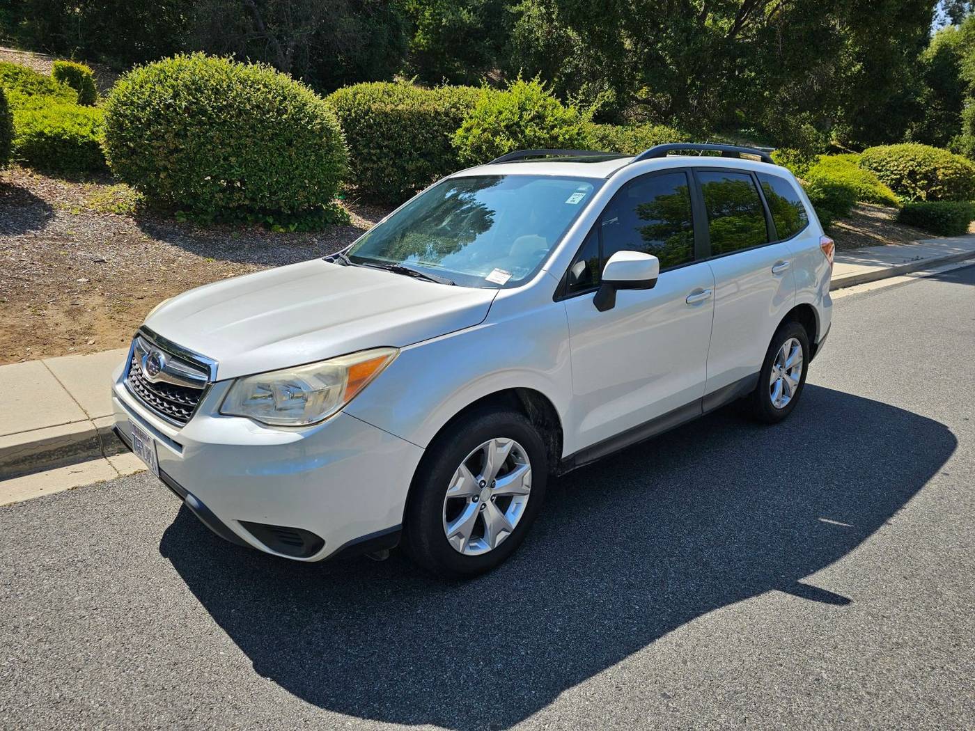2015 Subaru Forester 2.5i Premium — SUV — 149,990 mi — Thousand Oaks, CA