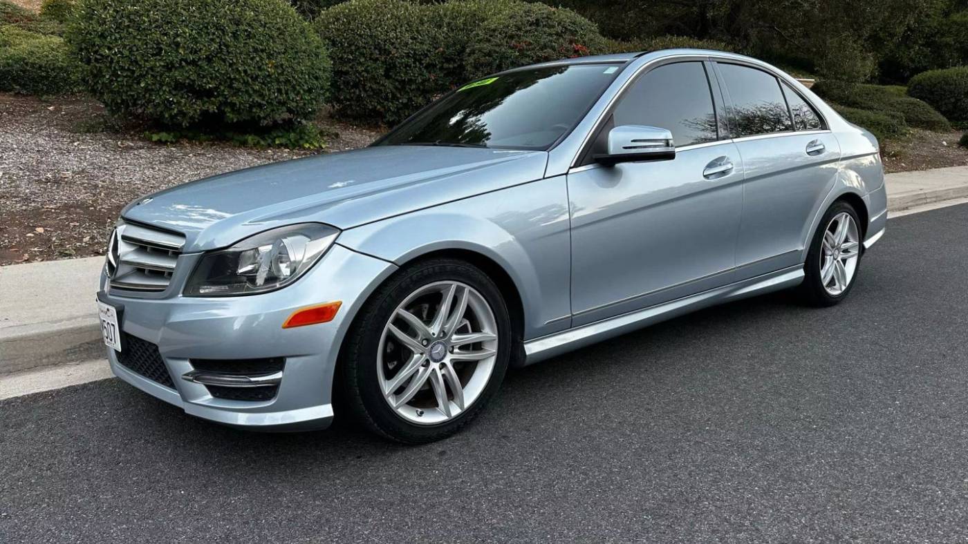 2013 Mercedes-Benz C-Class C 250 — Sedan — 90,688 mi — Thousand Oaks, CA