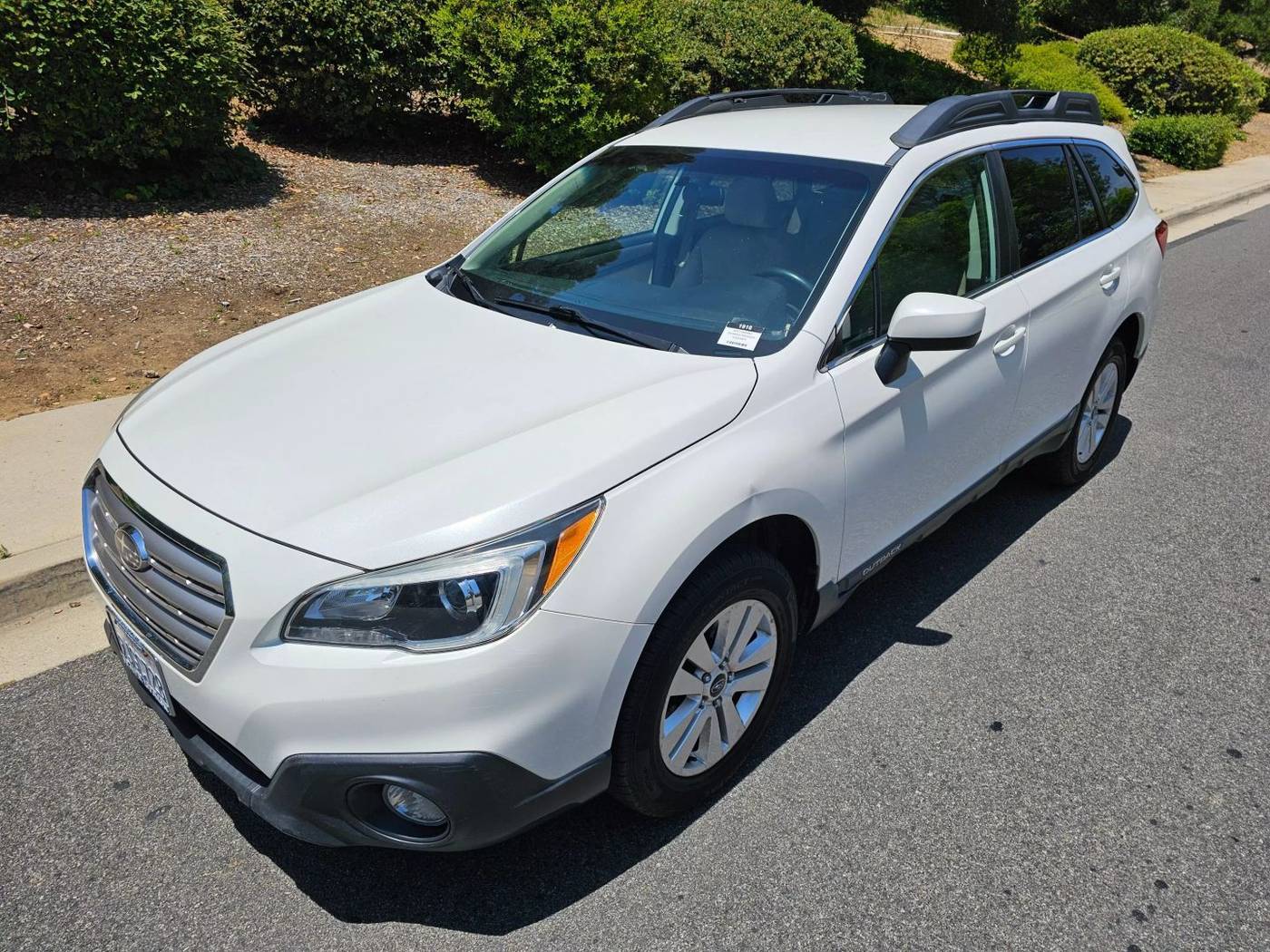 2017 Subaru Outback 2.5i Premium — SUV — 106,931 mi — Thousand Oaks, CA