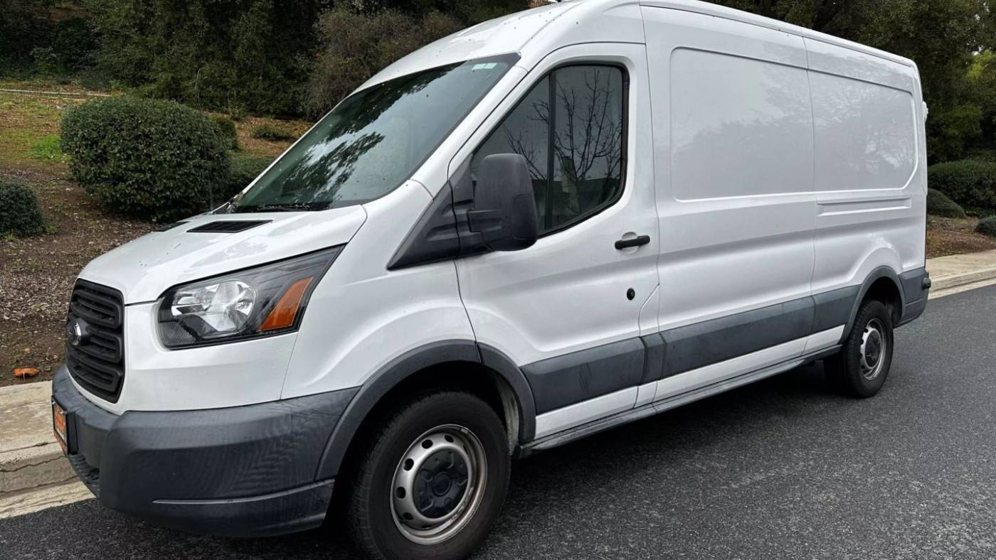 2018 Ford Transit Cargo Van T-250 — Cargo Van — 34,026 mi — Thousand Oaks, CA