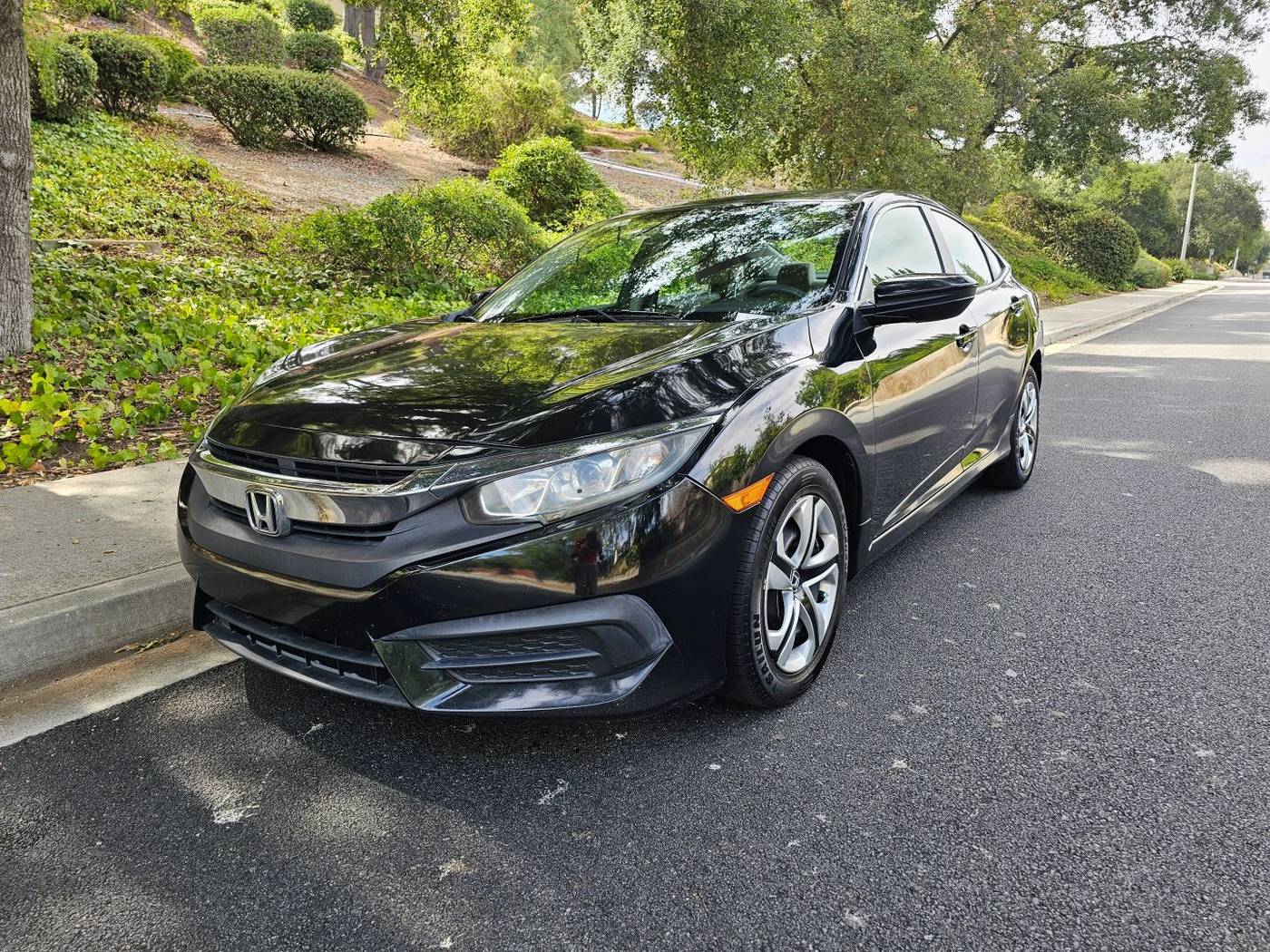2016 Honda Civic LX — Sedan — 110,846 mi — Thousand Oaks, CA