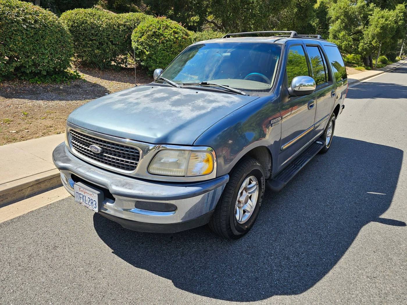 1998 Ford Expedition XLT — SUV — 127,620 mi — Thousand Oaks, CA