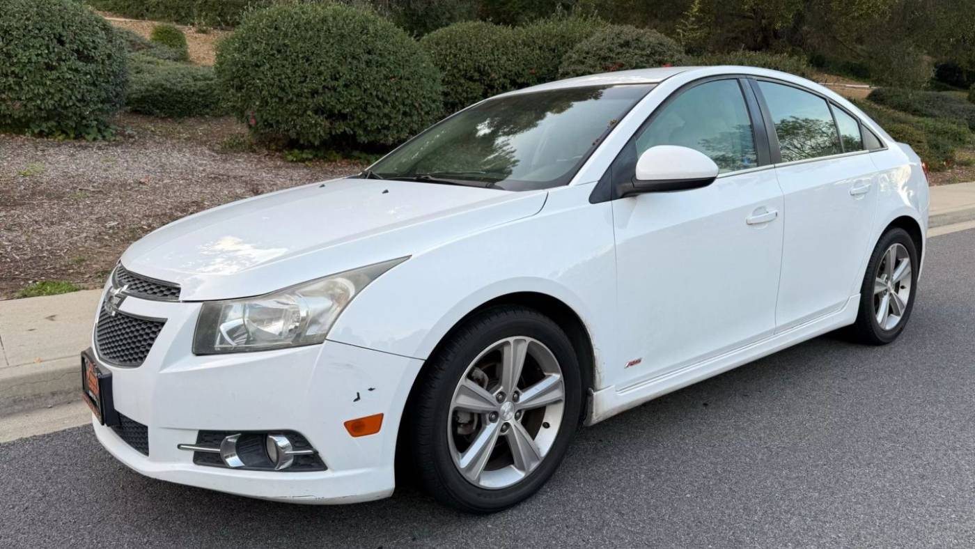 2013 Chevrolet Cruze 2LT — Sedan — 222,024 mi — Thousand Oaks, CA