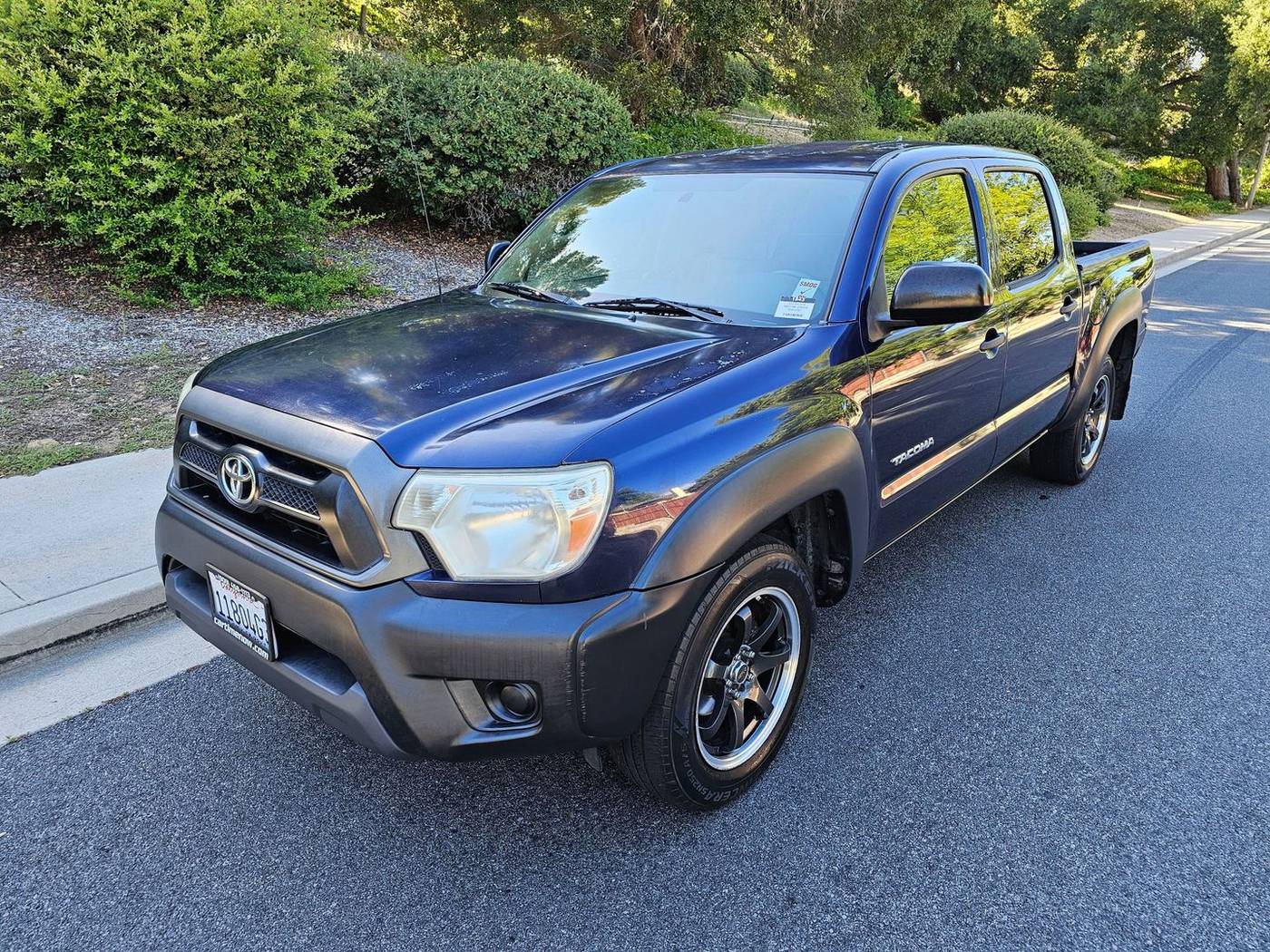 2012 Toyota Tacoma Base — Pickup Truck — 140,098 mi — Thousand Oaks, CA