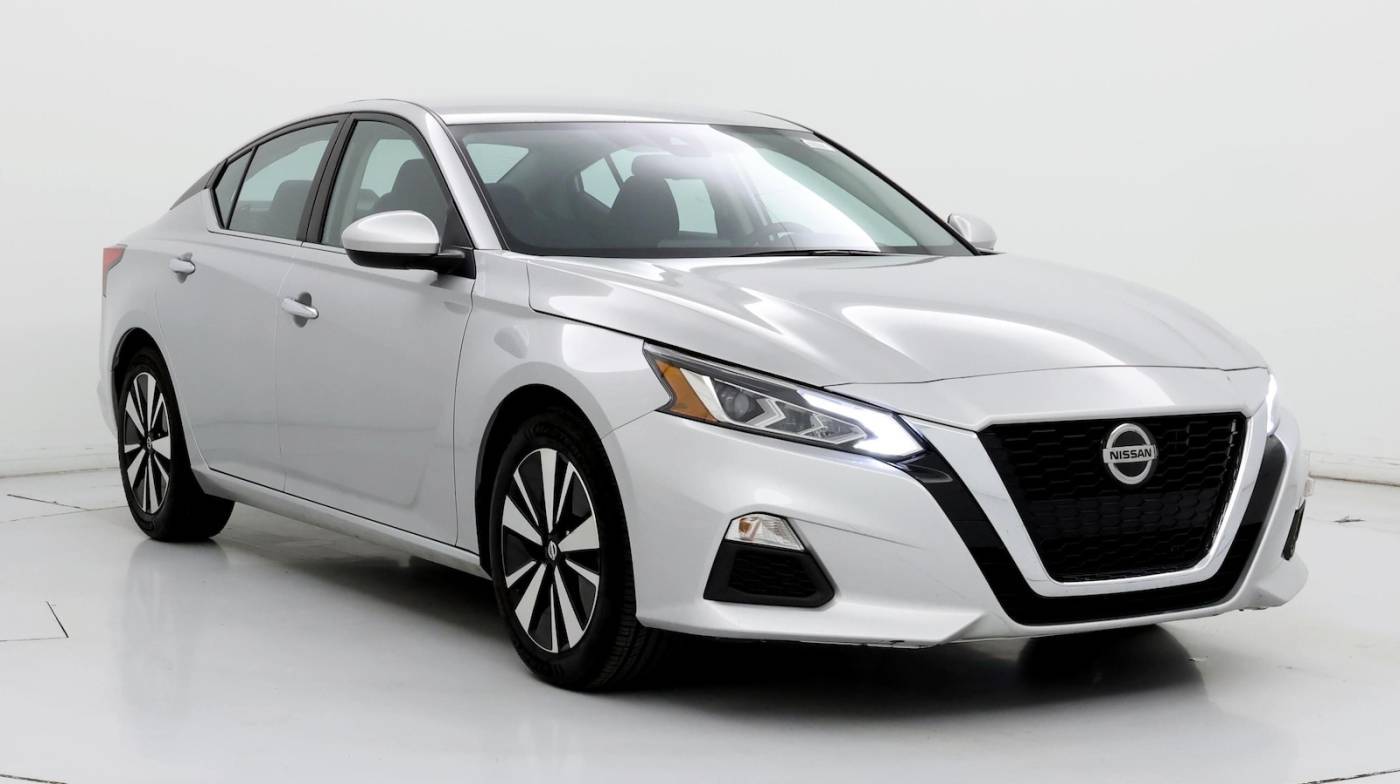 2022 Nissan Altima SV — Sedan — 57,617 mi — Plainfield, IL