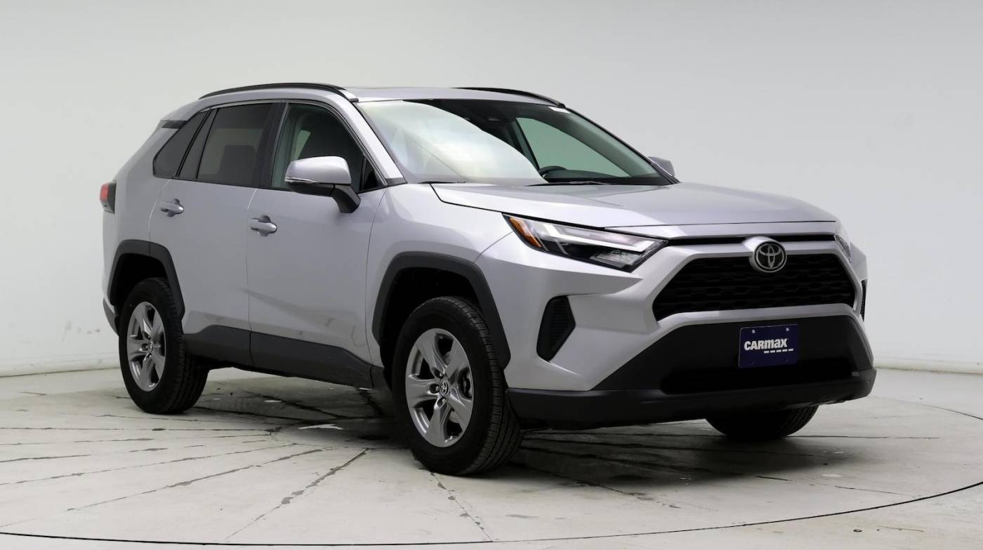 2024 Toyota RAV4 XLE — SUV — 20,170 mi — Plainfield, IL