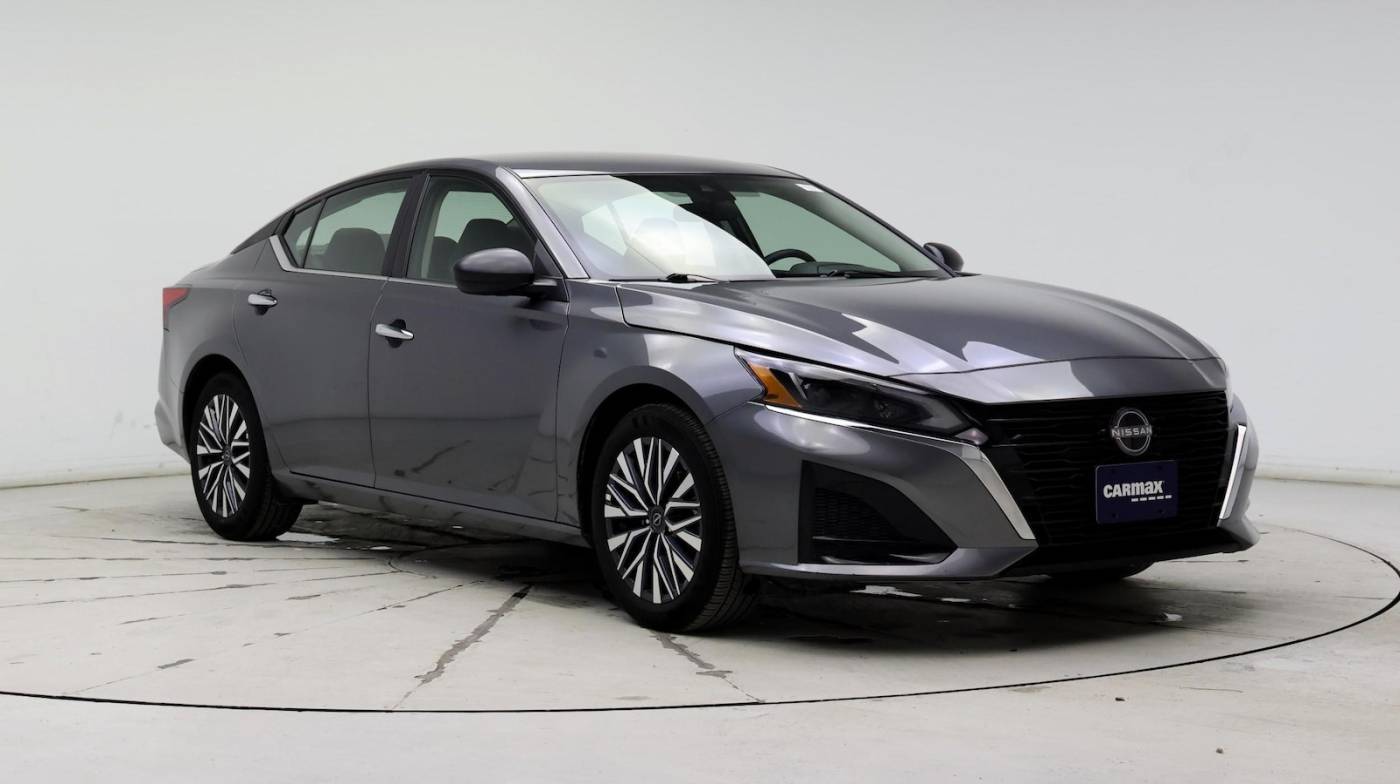 2024 Nissan Altima SV — Sedan — 22,129 mi — Plainfield, IL