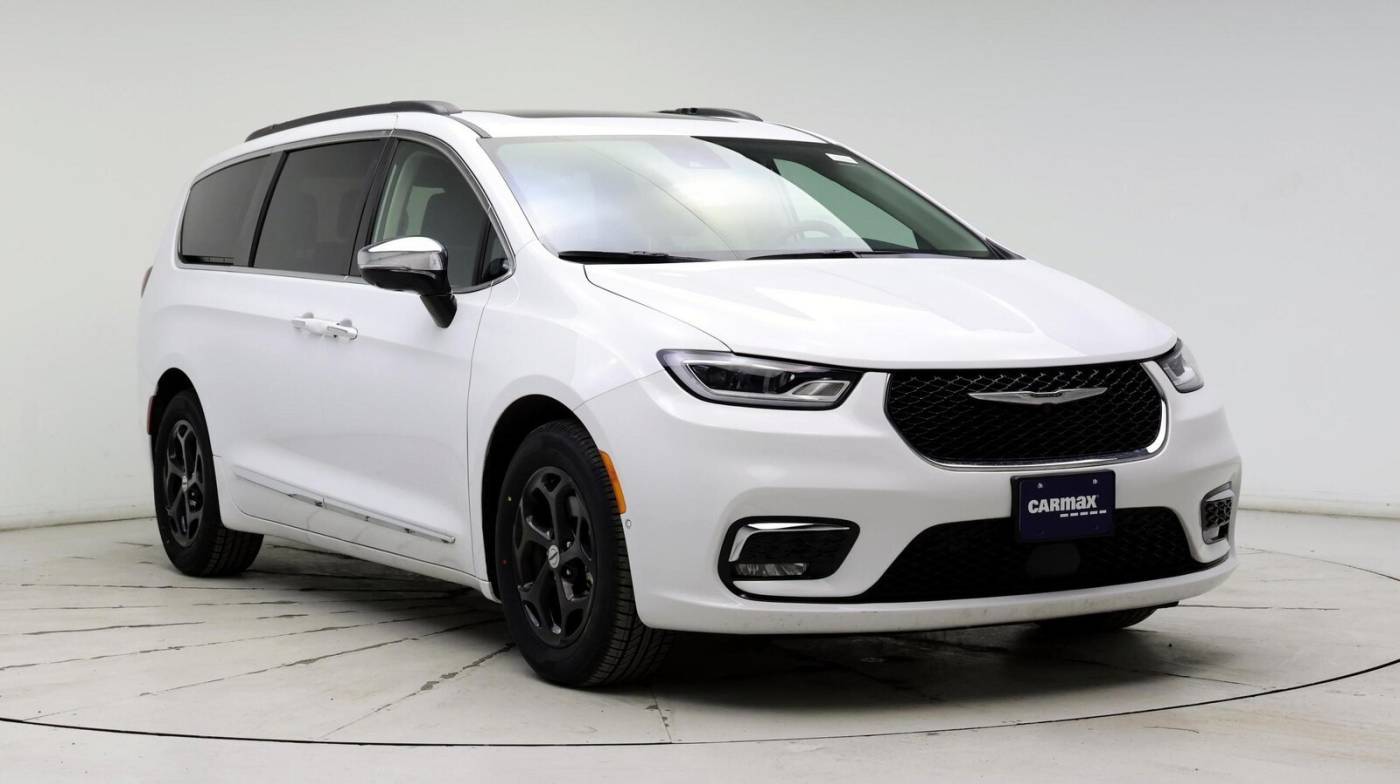 2023 Chrysler Pacifica Limited — Minivan — 28,728 mi — Plainfield, IL