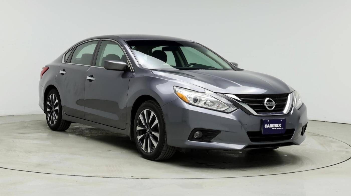 2016 Nissan Altima 2.5 SV — Sedan — 99,988 mi — Plainfield, IL