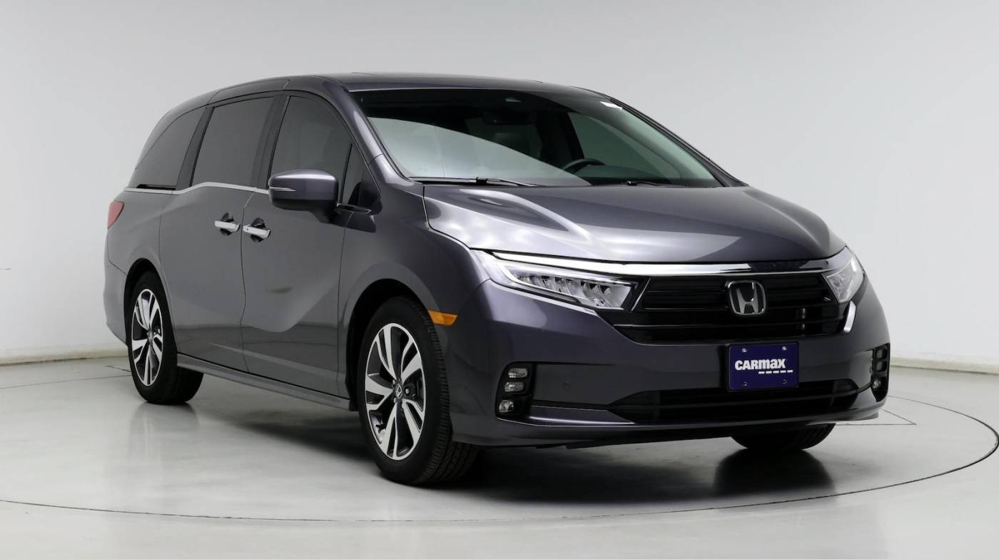 2023 Honda Odyssey Touring — Minivan — 5,267 mi — Plainfield, IL
