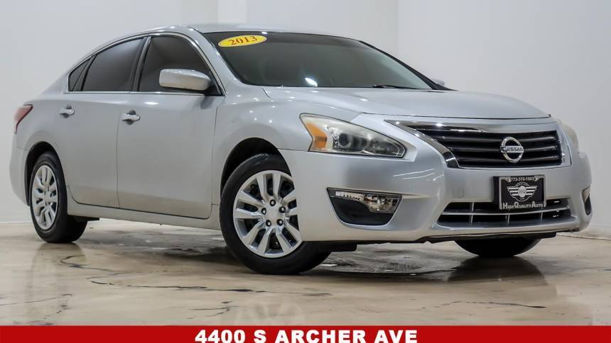 2013 Nissan Altima 2.5 S — Sedan — 166,860 mi — Chicago, IL