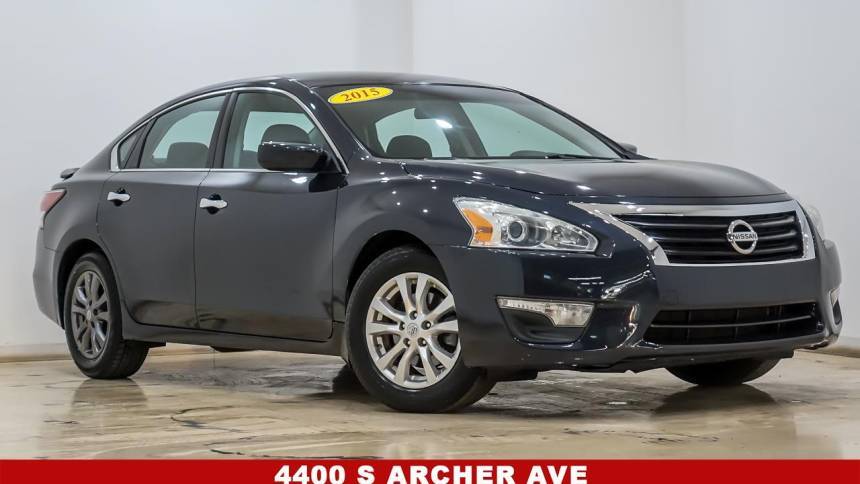 2015 Nissan Altima 2.5 S — Sedan — 144,158 mi — Chicago, IL