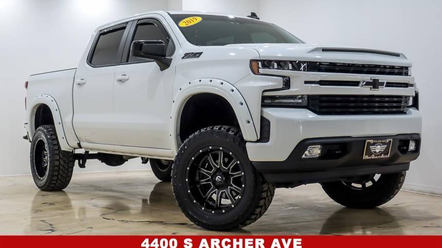 2019 Chevrolet Silverado 1500 RST — Pickup Truck — 40,125 mi — Chicago, IL
