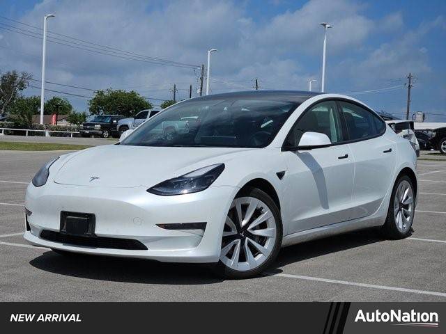 2022 Tesla Model 3 Standard Range Plus — Sedan — 28,652 mi — Austin, TX