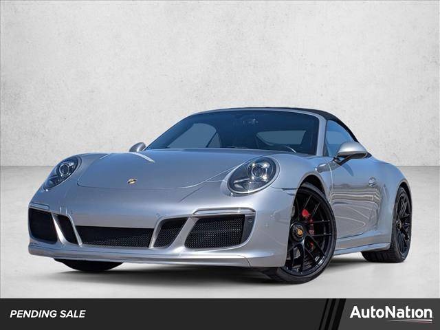 2017 Porsche 911 Carrera GTS