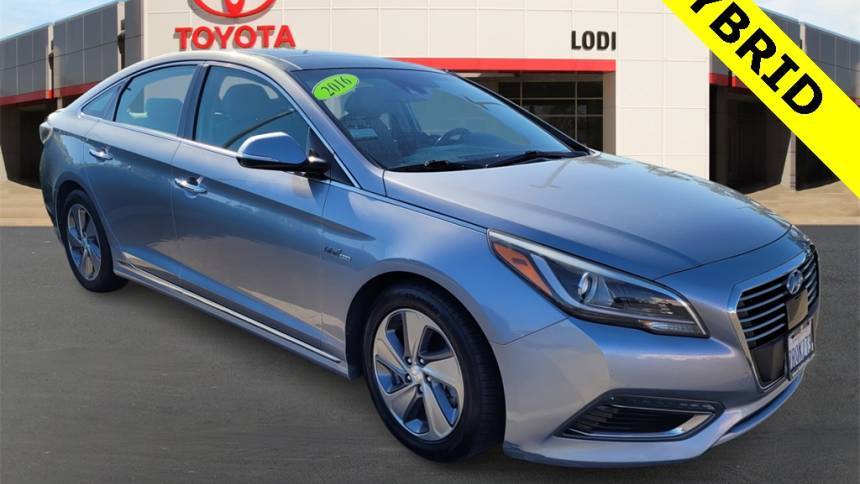 2016 Hyundai Sonata Hybrid Limited — Sedan — 174,109 mi — Lodi, CA