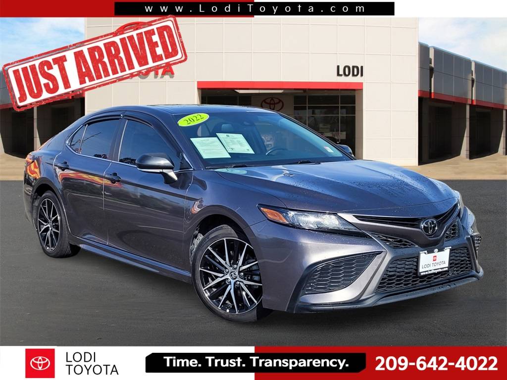 2022 Toyota Camry SE — Sedan — 62,000 mi — Lodi, CA