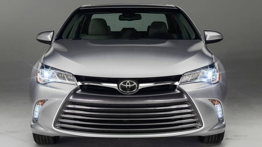 2017 Toyota Camry XLE — Sedan — 90,157 mi — Lodi, CA