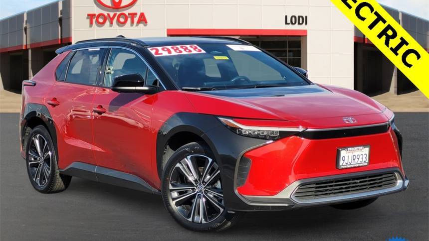 2024 Toyota bZ4X XLE — SUV — 5,055 mi — Lodi, CA