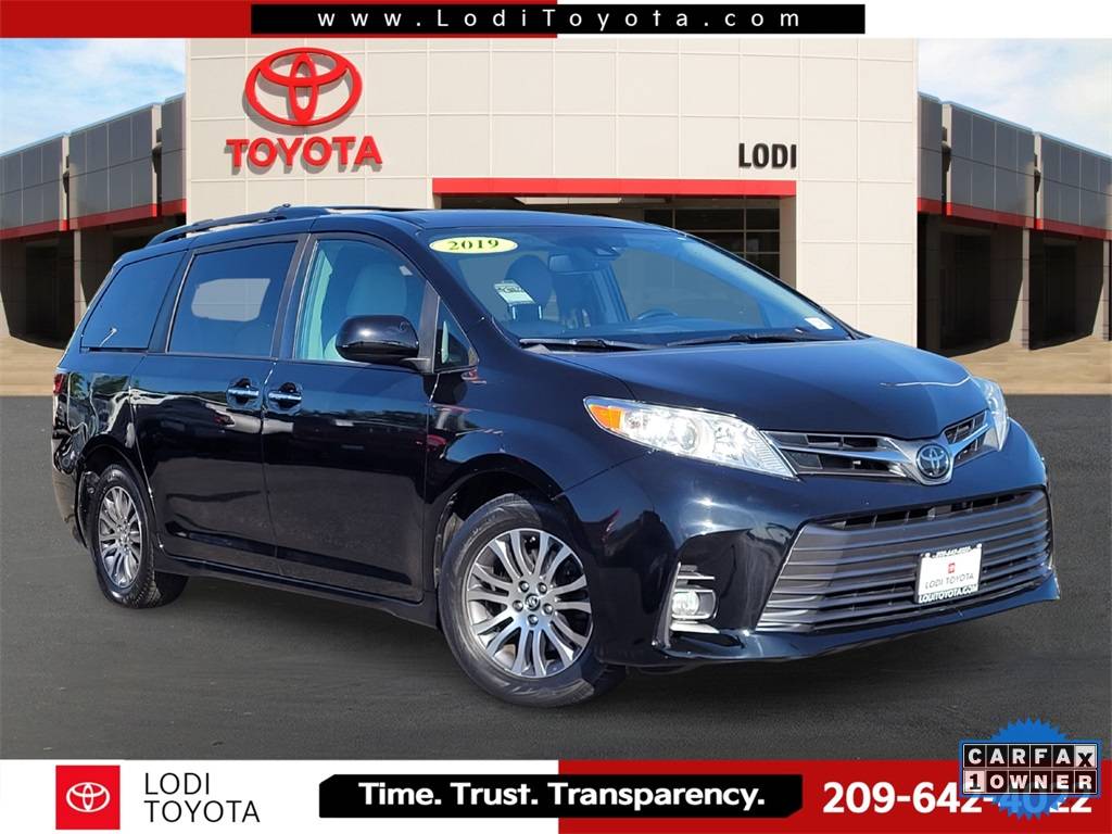 2019 Toyota Sienna L — Minivan — 52,984 mi — Lodi, CA