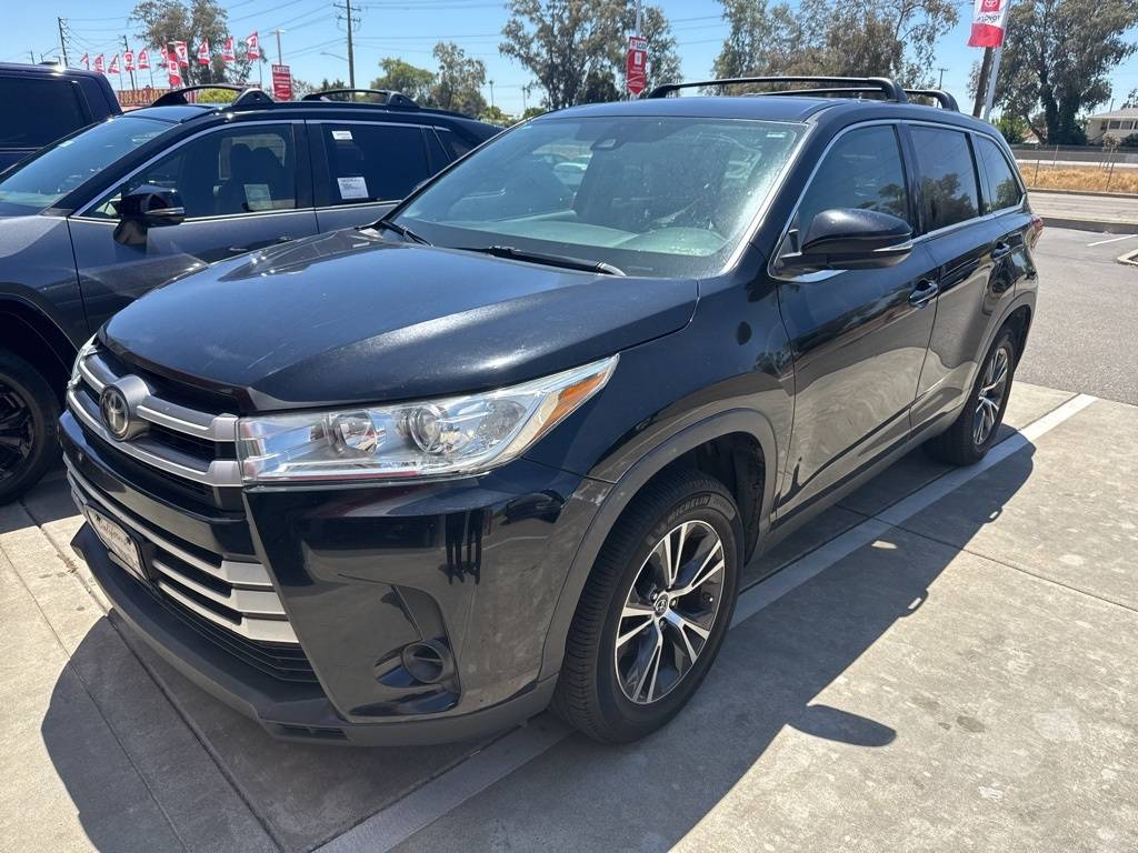 2019 Toyota Highlander LE V6 — SUV — 166,188 mi — Lodi, CA