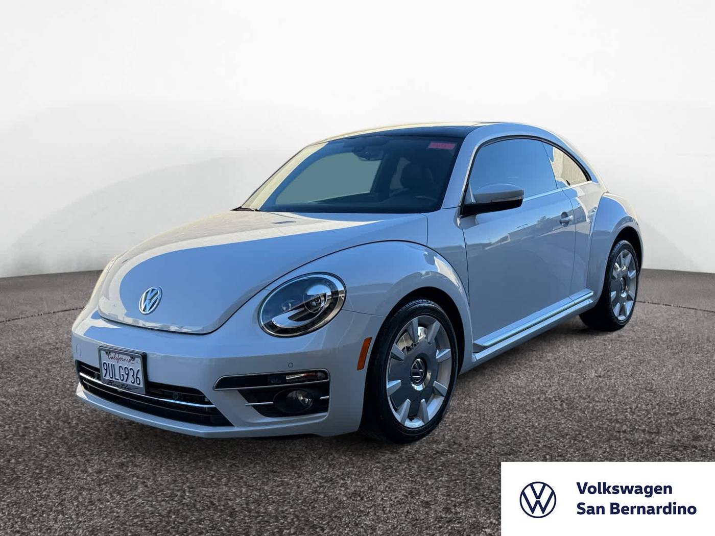 2019 Volkswagen Beetle SE — Coupe — 30,486 mi — San Bernardino, CA