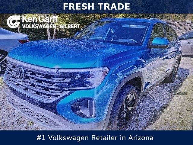 2025 Volkswagen Atlas Cross Sport SE with Technology — SUV — 11,640 mi — Gilbert, AZ