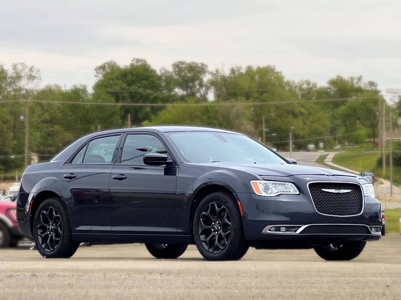 2019 Chrysler 300 Touring — Sedan — 79,251 mi — Bellevue, NE